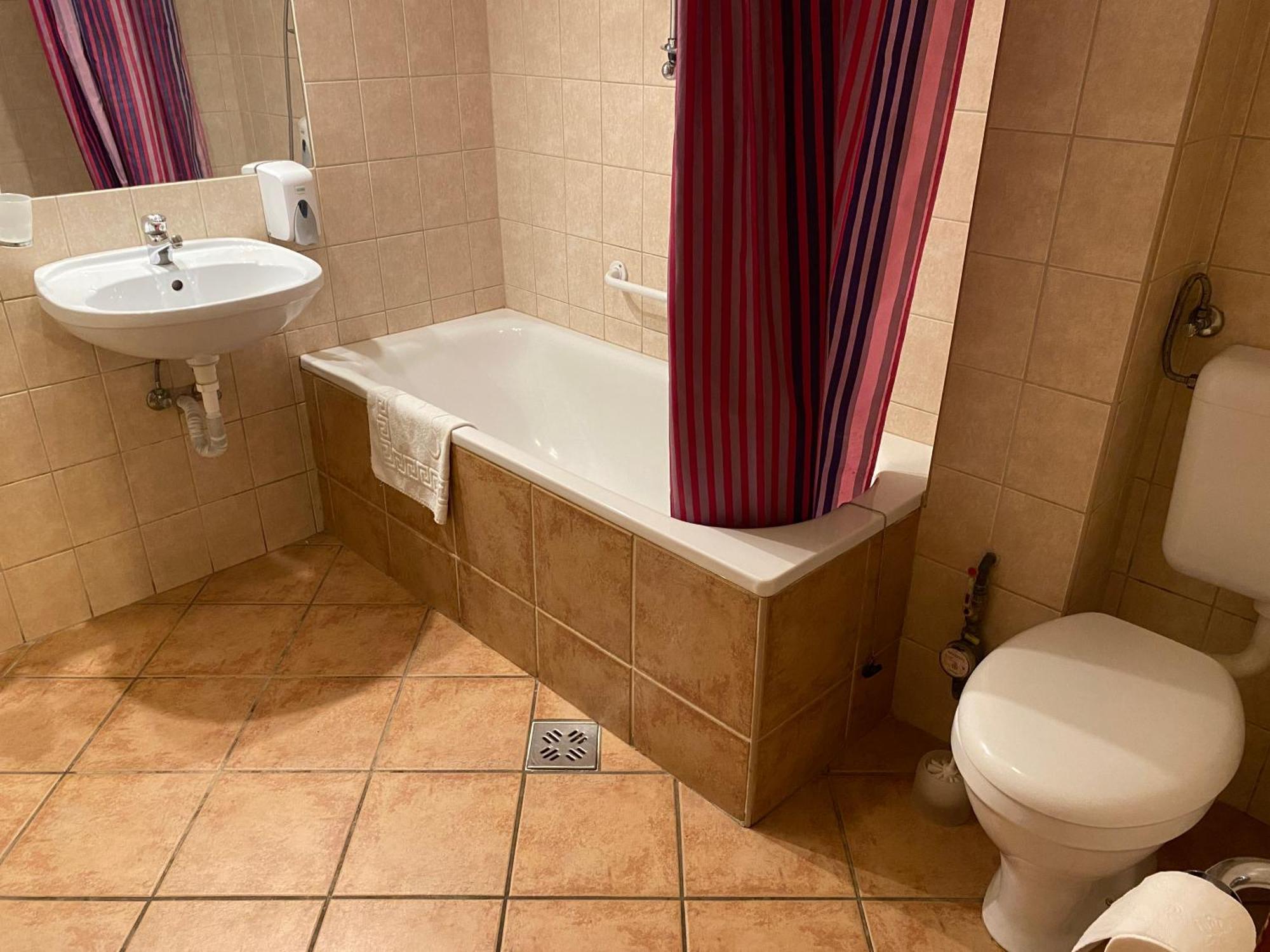 Gold Hotel&Apartments Boedapest Kamer foto